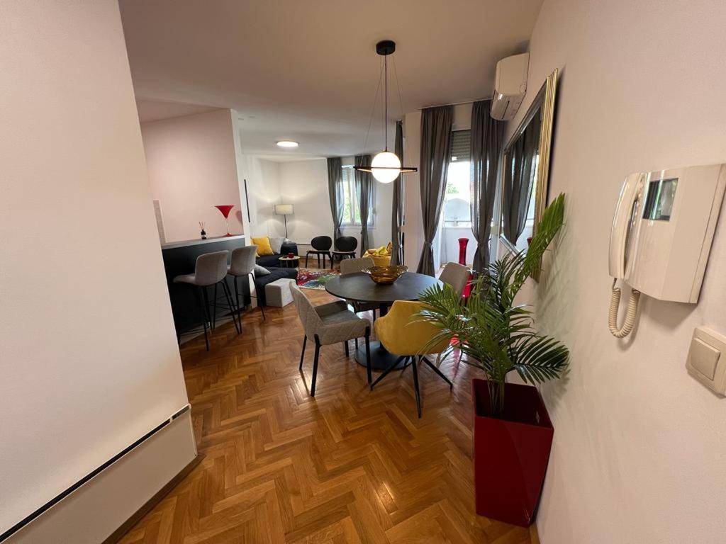 Luxury Suite Ora سبليت المظهر الخارجي الصورة