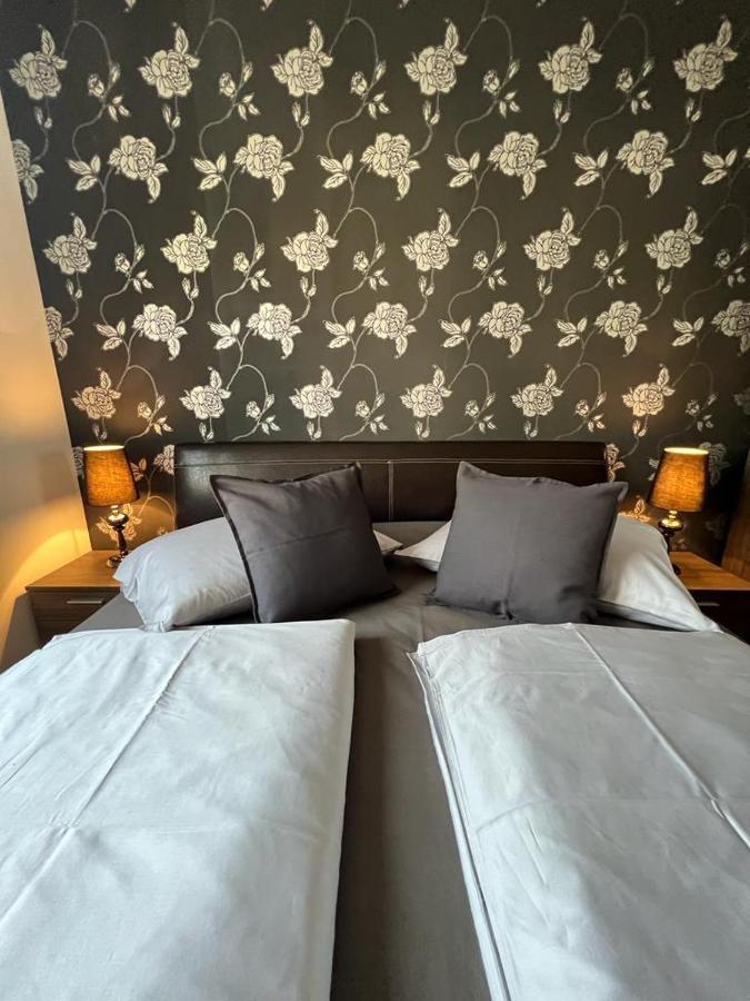 Luxury Suite Ora سبليت المظهر الخارجي الصورة